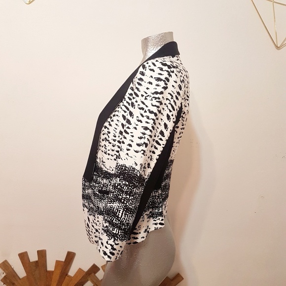 blazer - Picture 4 of 5